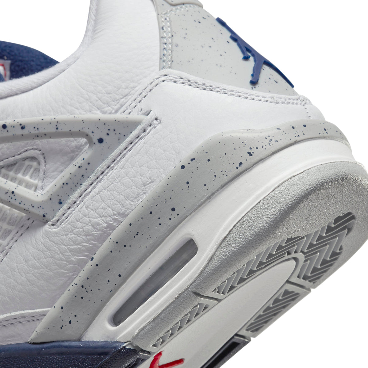 Air Jordan 4 Retro Midnight Navy (GS) Sneakers - White