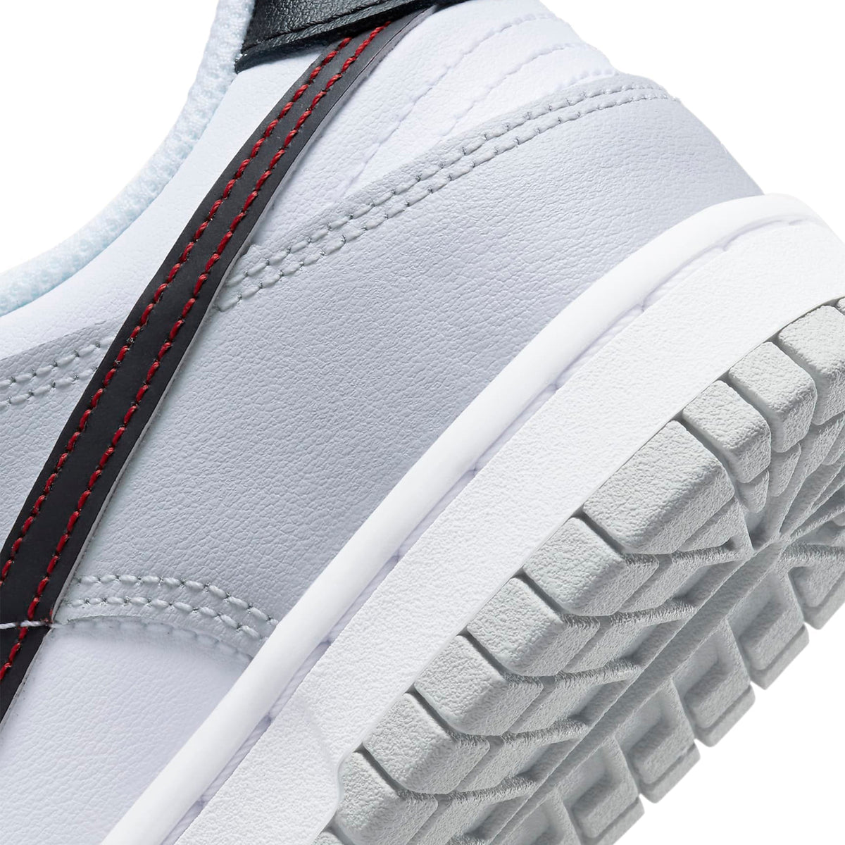 Nike Dunk Low Jackpot (GS) Sneakers - Grey