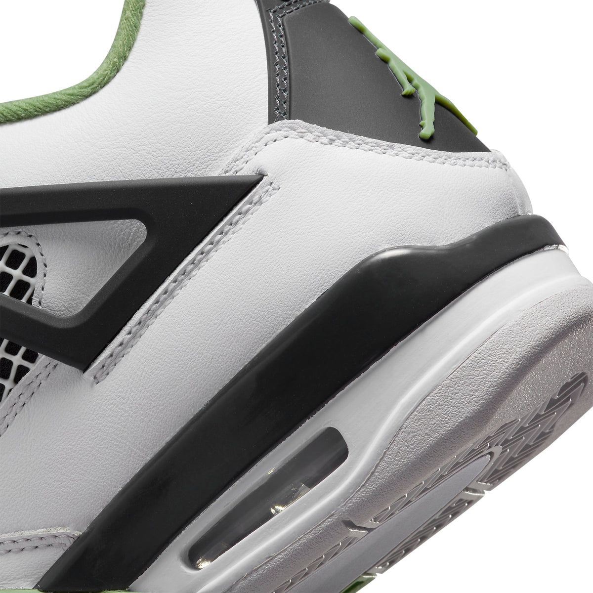 Air Jordan 4 Retro Seafoam - Women's Sneakers - Green