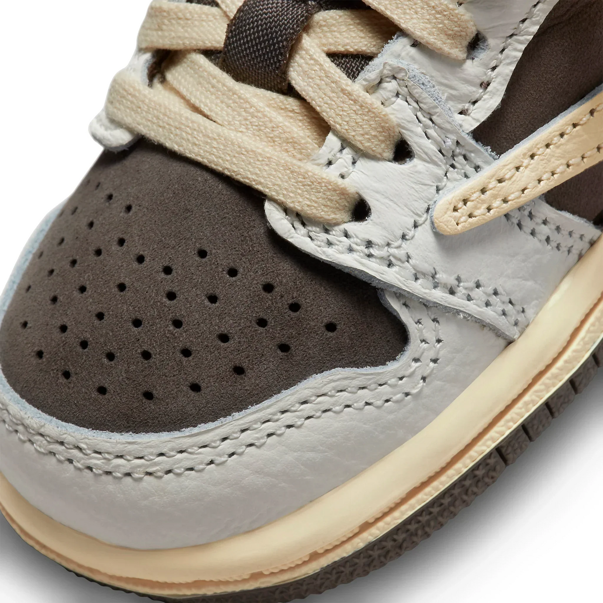 Travis Scott x Air Jordan 1 Low OG SP Reverse Mocha (TD) Sneakers - Brown
