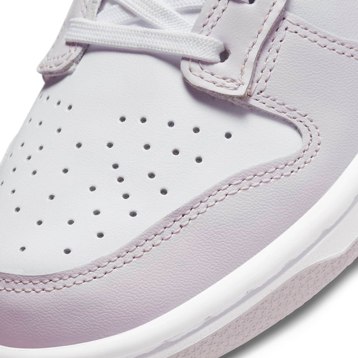 Nike Dunk Low Venice - Women's Sneakers - Pink