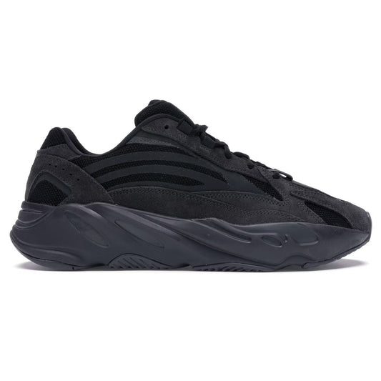 Adidas Yeezy Boost 700 V2 Vanta Sneakers