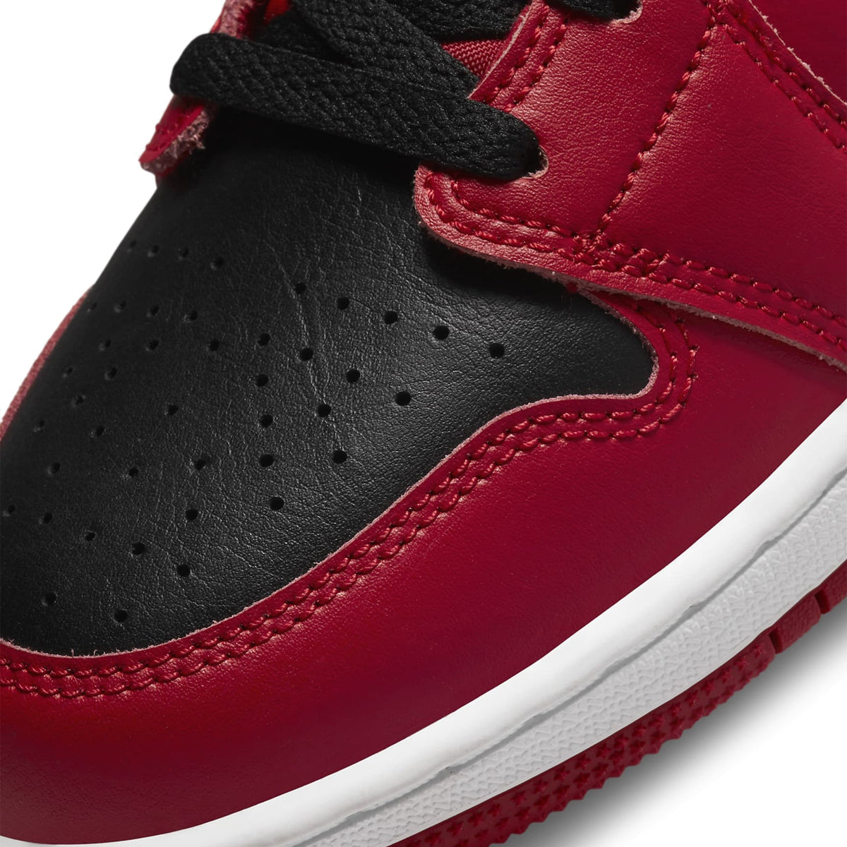 Air Jordan 1 Mid Reverse Bred (GS) Sneakers - Red