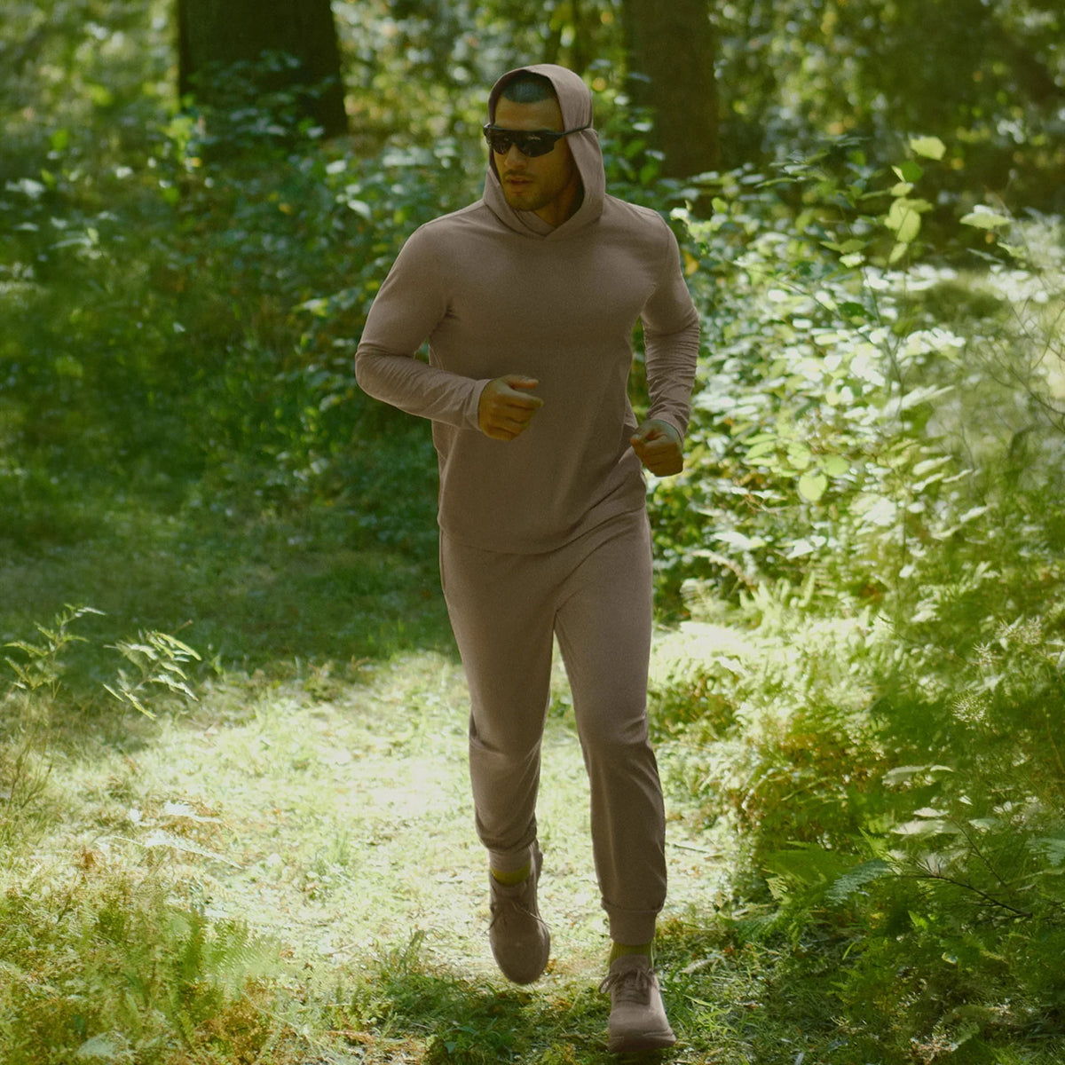 Alo Yoga Conquer Max Performance Gravel Sweatpants