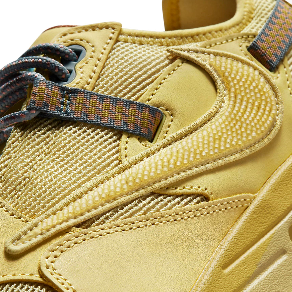 Travis Scott x Nike Air Max 1 Saturn Gold Sneakers - Yellow